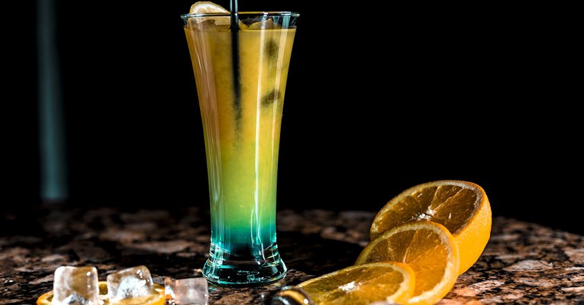 カクテルを個人で作る方法